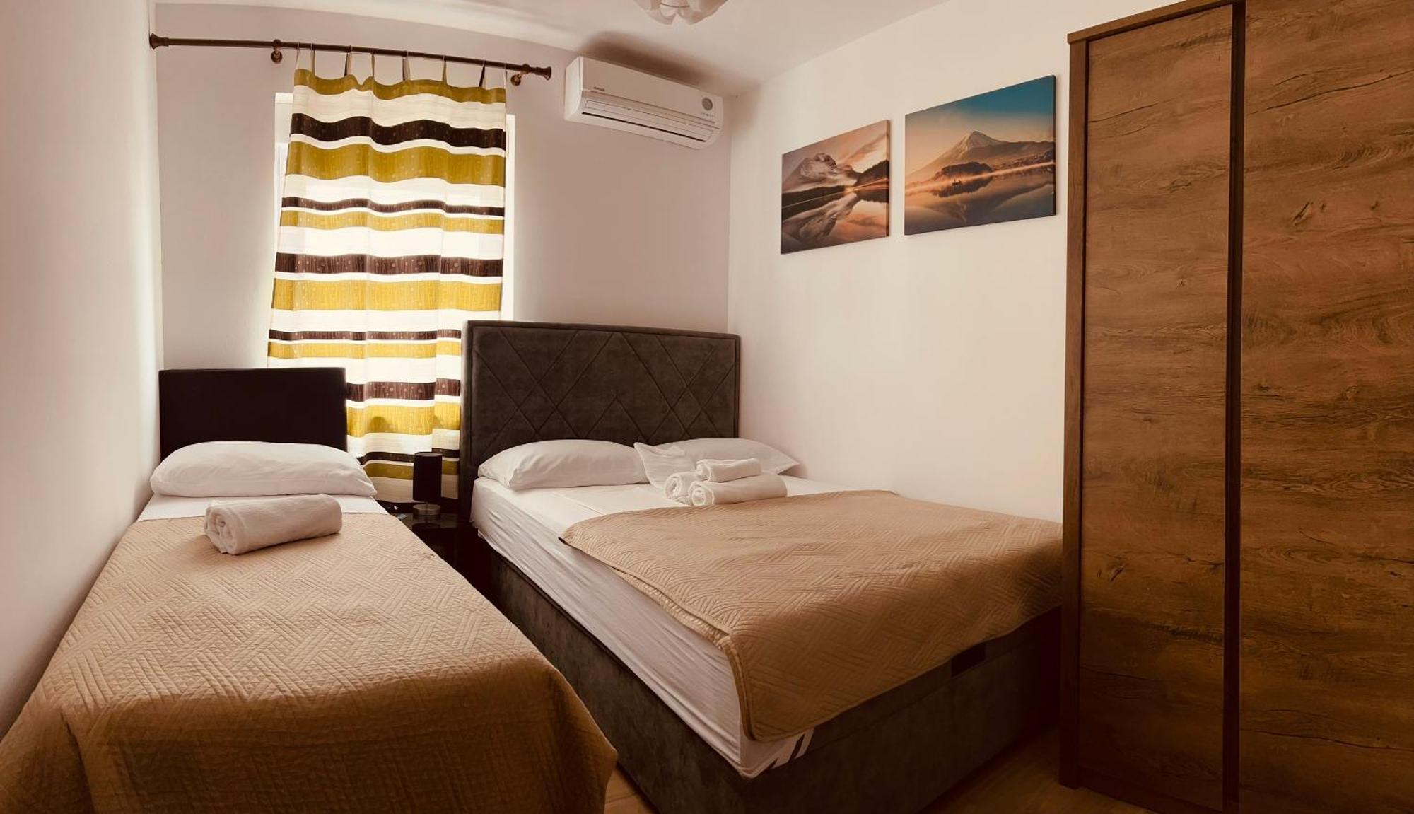 Apartment Karlo نوفاليا المظهر الخارجي الصورة