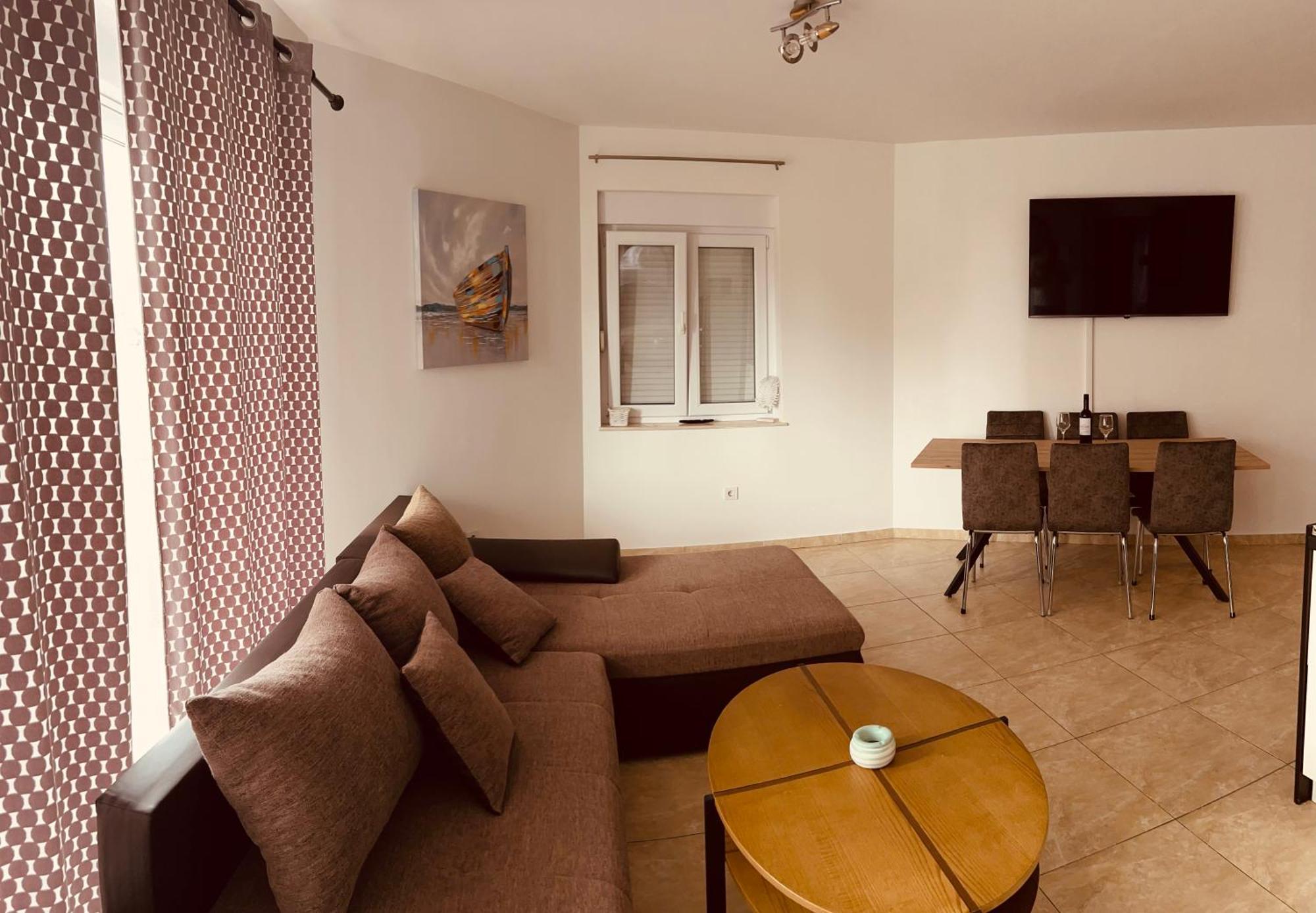 Apartment Karlo نوفاليا المظهر الخارجي الصورة