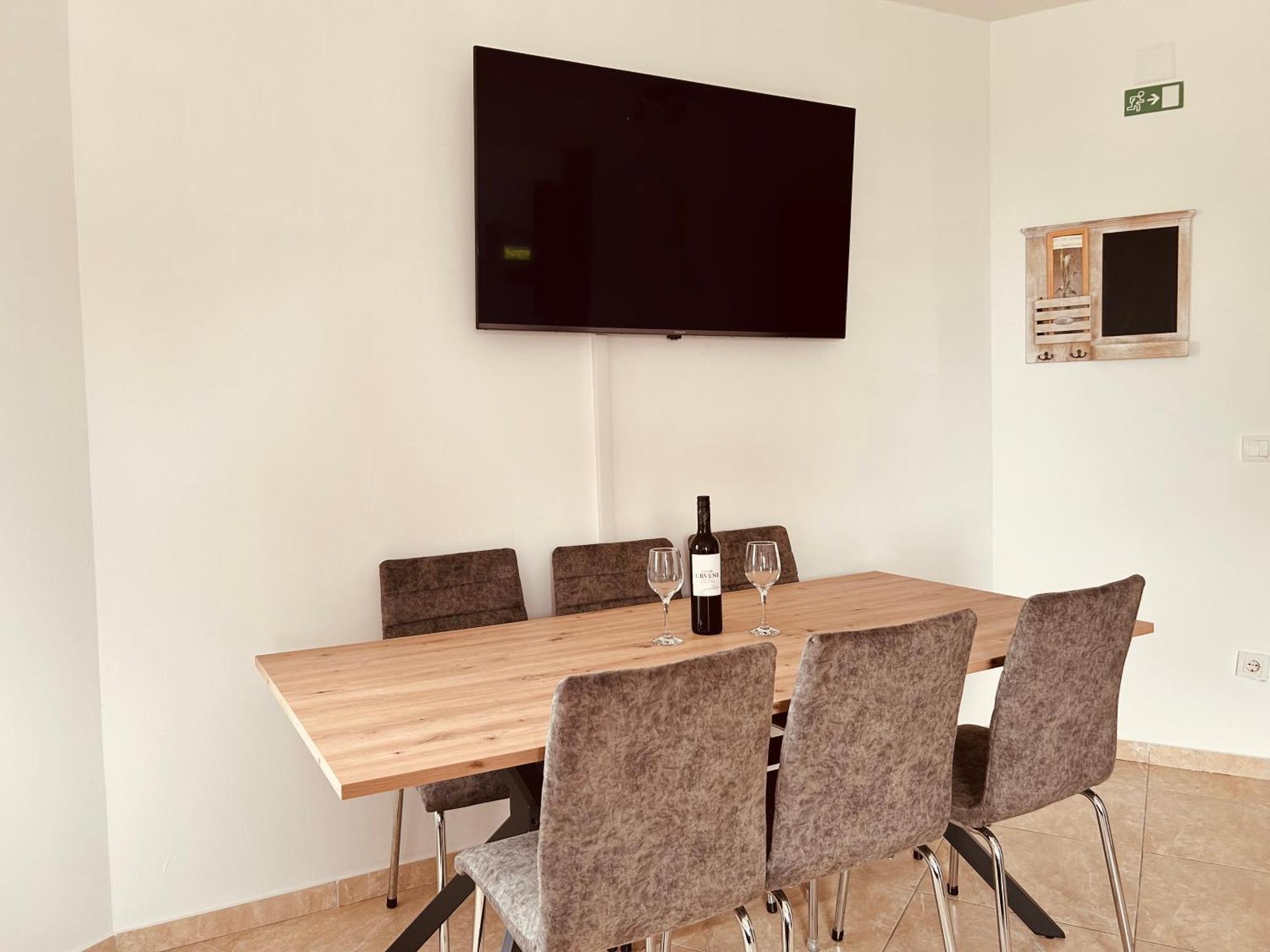 Apartment Karlo نوفاليا المظهر الخارجي الصورة